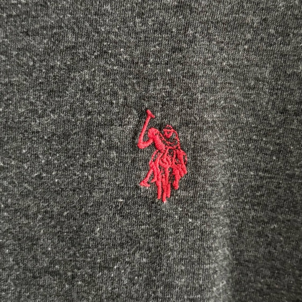 U.S. Polo Assn. Men’s Gray Long Sleeve T-Shirt with Red Trim (XL)